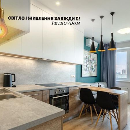 Petrovdom 5-25 In Cozy Apartment In Residential Complex "Beresteiskyi" Kiev Exteriör bild
