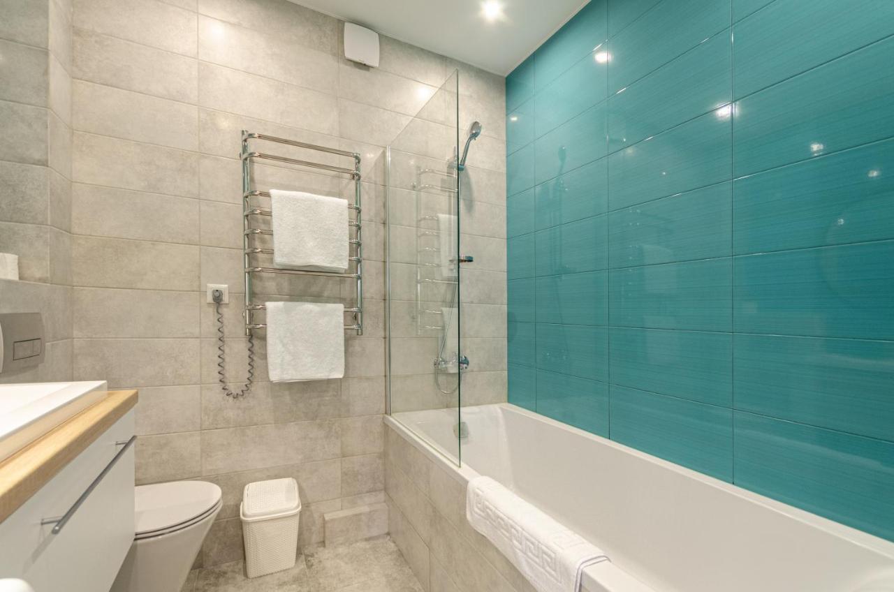Petrovdom 5-25 In Cozy Apartment In Residential Complex "Beresteiskyi" Kiev Exteriör bild