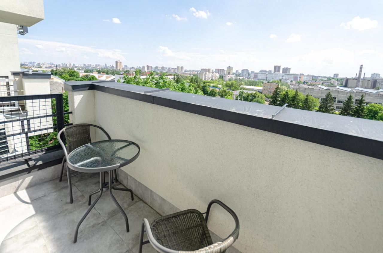 Petrovdom 5-25 In Cozy Apartment In Residential Complex "Beresteiskyi" Kiev Exteriör bild
